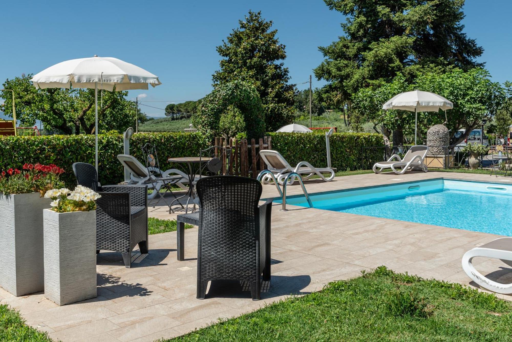 Agriturismo Il Girasole Ассизи Экстерьер фото