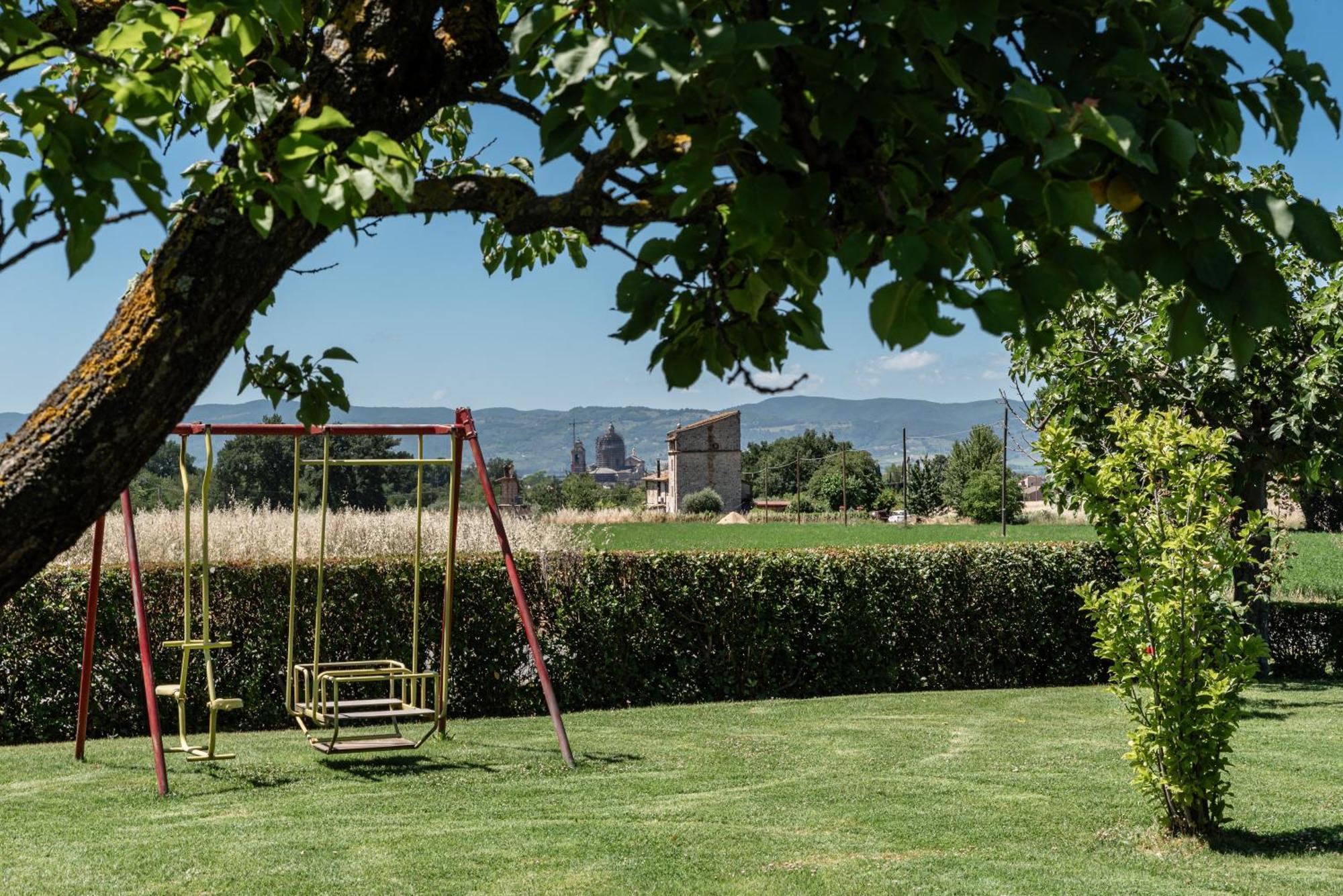 Agriturismo Il Girasole Ассизи Экстерьер фото
