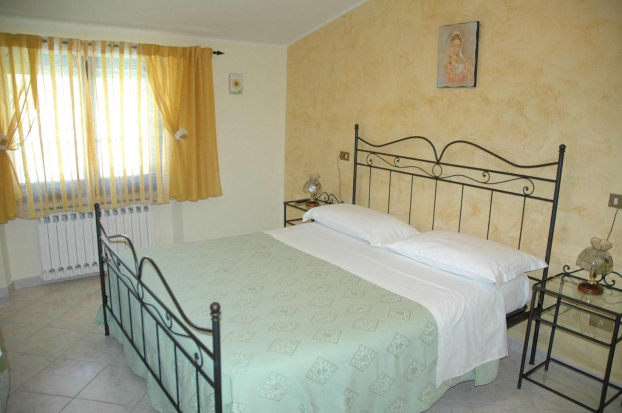 Agriturismo Il Girasole Ассизи Экстерьер фото